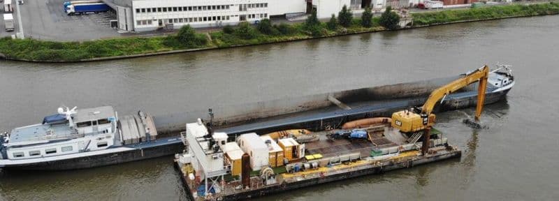 Keeping the Ghent–Terneuzen Canal navigable by Jan De Nul