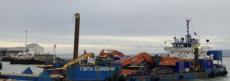 Work starts on new breakwater in Iona