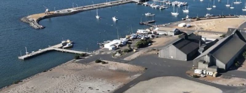 Dredging starts for new breakwater in Bunbury