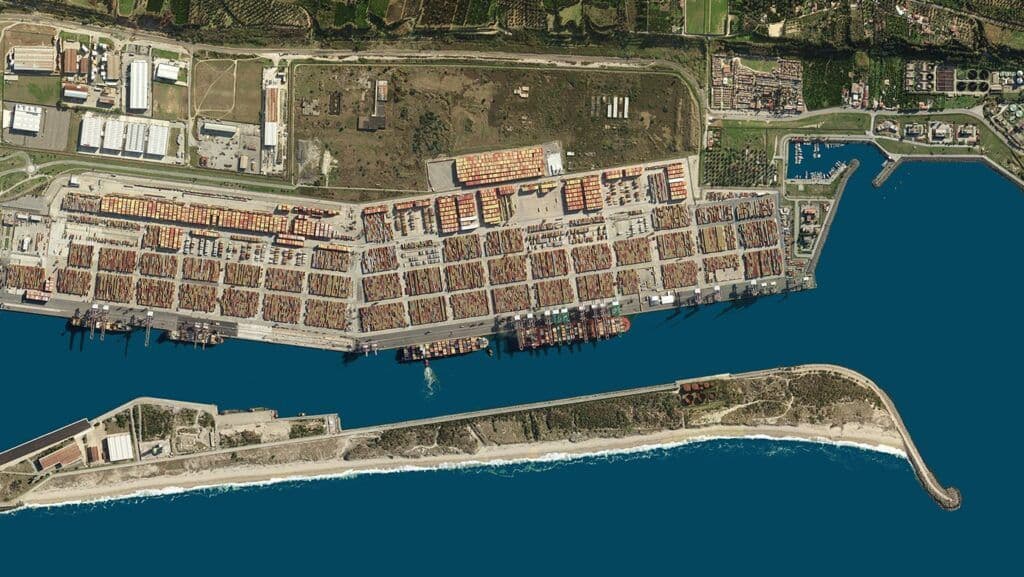 Tender launched for Gioia Tauro dredging